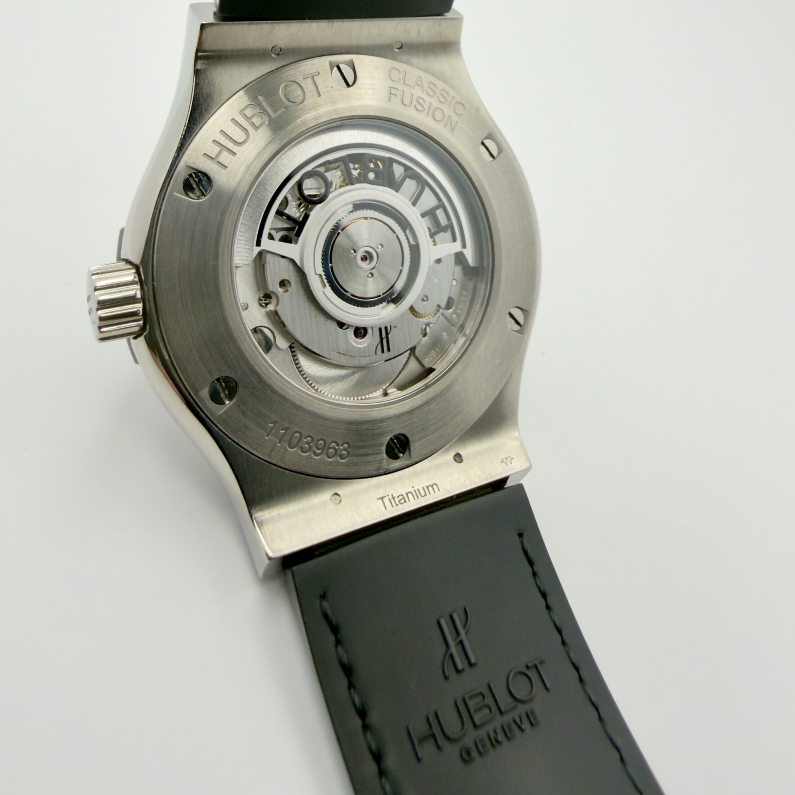 Hublot Classic Fusion Titanium 42mm - imagine 3